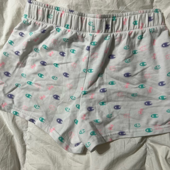 🌸🩳👟Champion athletic shorts - Picture 2 of 3